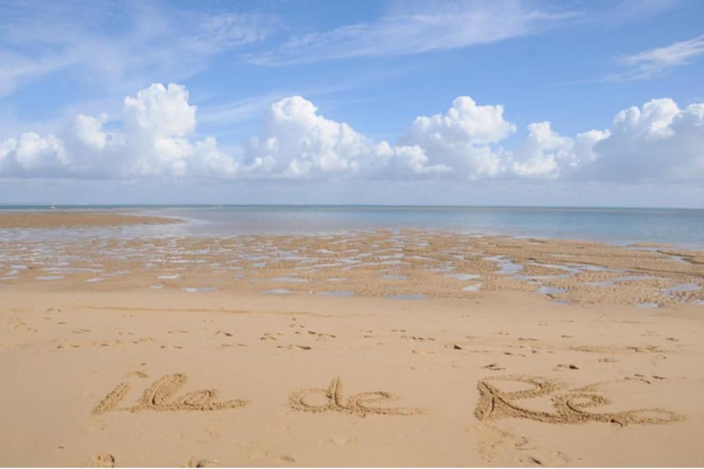 Le Clos Des Flots - La Plage La Flotte Exterior foto